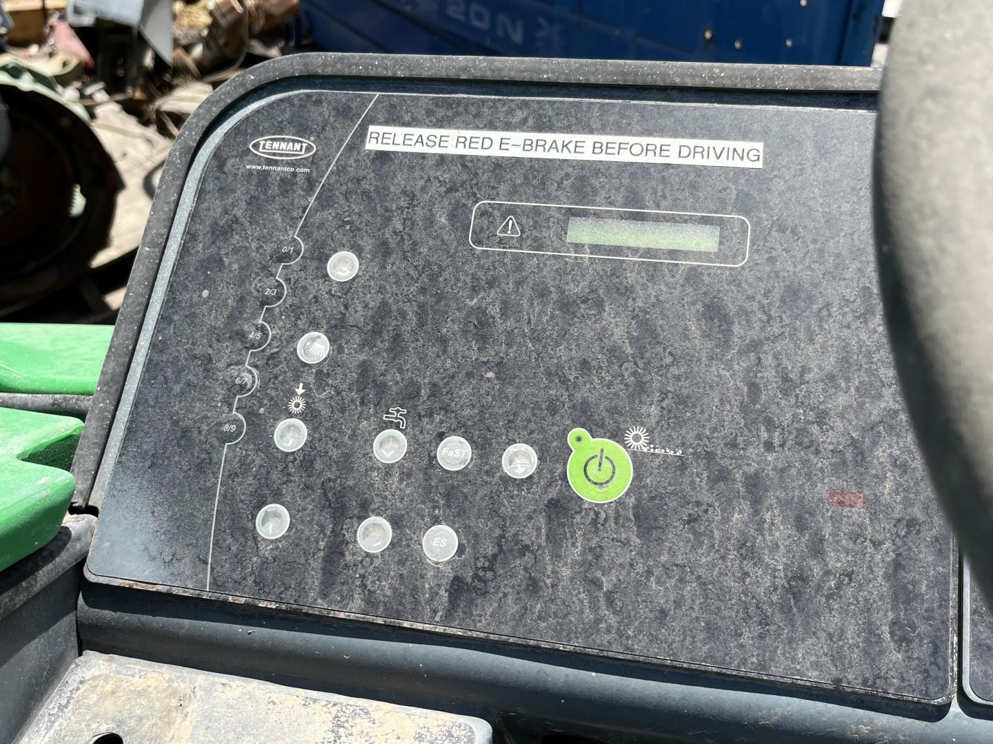 ./imagenes/INVOICE/2019/15114/BARREDORA INDUSTRIAL TENNANT T20 (9).JPG